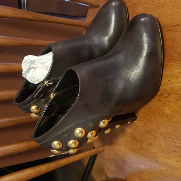 Gucci Babouska Studded Booties... brown.. Excellent condition! - Picture 3 of 9